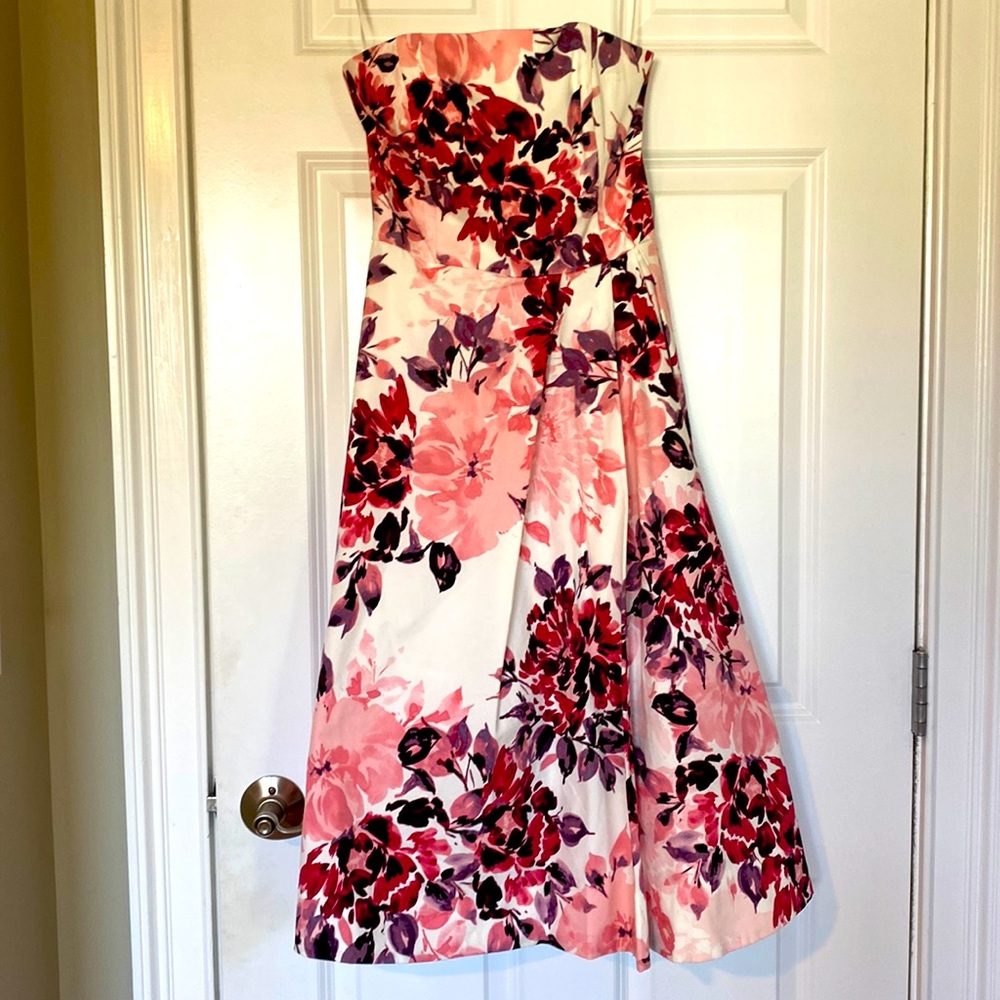Floral strapless WHBM dress